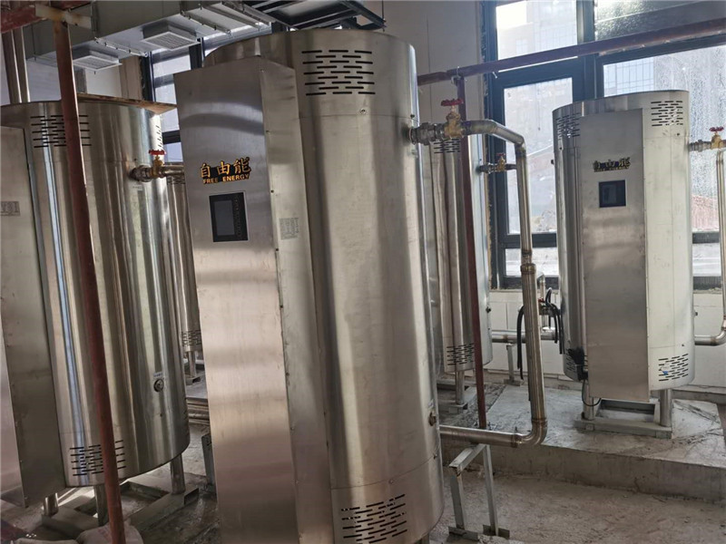 容積式熱水爐室內(nèi)型工程
